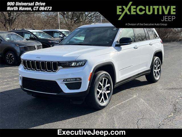 new 2025 Jeep Grand Cherokee car, priced at $44,921