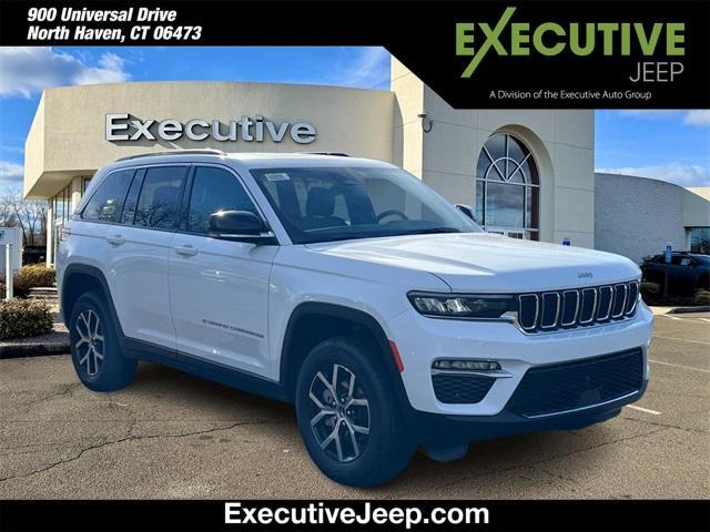 new 2025 Jeep Grand Cherokee car, priced at $44,921