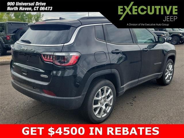 new 2024 Jeep Compass car, priced at $30,999