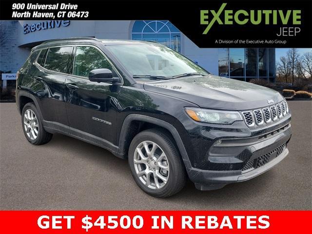 new 2024 Jeep Compass car, priced at $30,999