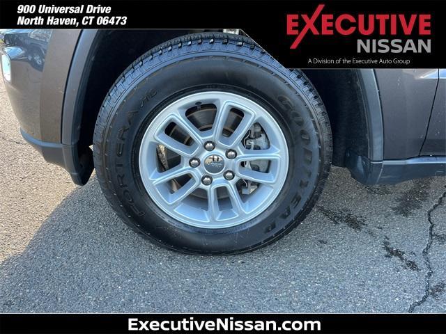 used 2020 Jeep Grand Cherokee car, priced at $21,932