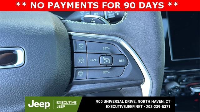 new 2025 Jeep Grand Cherokee car, priced at $42,295