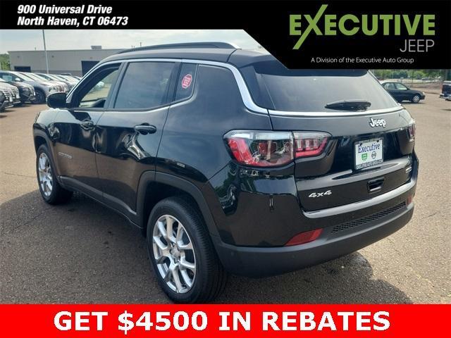 new 2024 Jeep Compass car, priced at $30,999