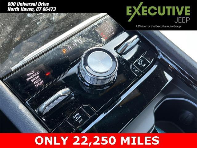 used 2023 Jeep Grand Cherokee car, priced at $47,980