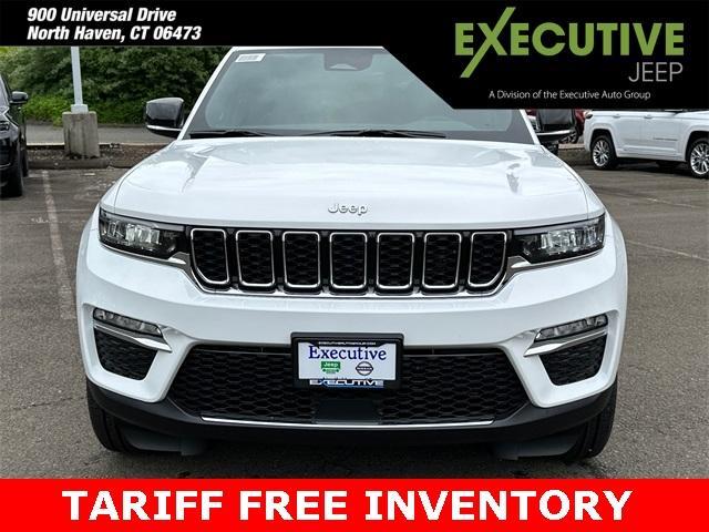 new 2025 Jeep Grand Cherokee car, priced at $50,009