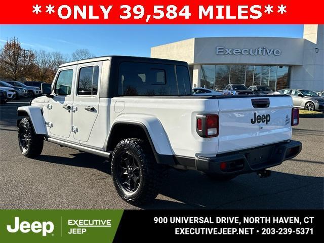 used 2022 Jeep Gladiator car, priced at $32,411
