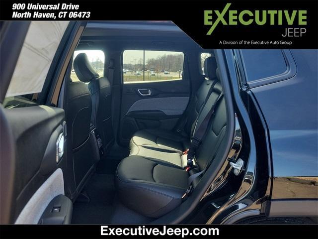 new 2024 Jeep Compass car, priced at $36,999