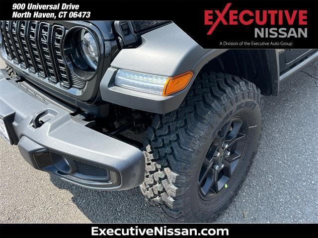 new 2025 Jeep Wrangler car, priced at $51,999