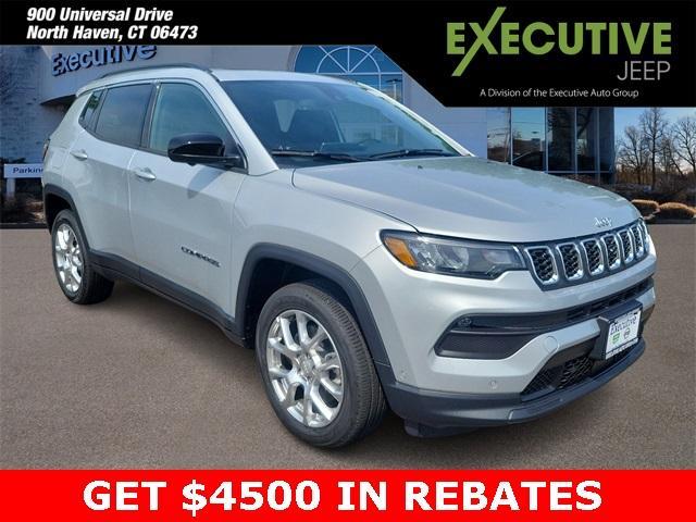 new 2024 Jeep Compass car, priced at $30,999