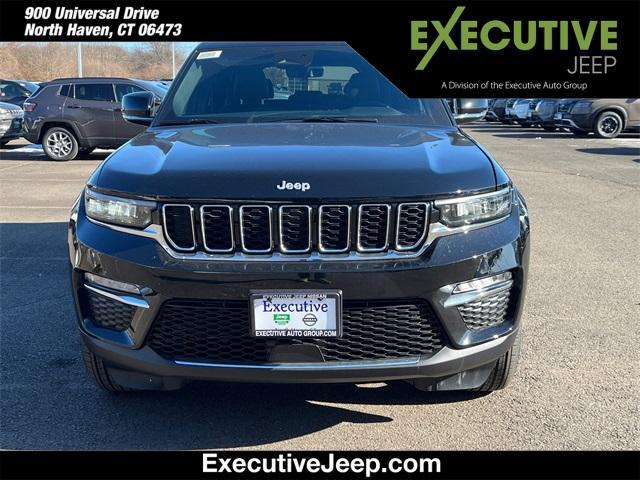 new 2025 Jeep Grand Cherokee car, priced at $45,307