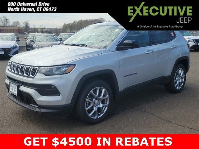 new 2024 Jeep Compass car, priced at $30,999