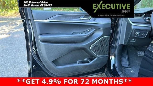 new 2025 Jeep Grand Cherokee car, priced at $53,255