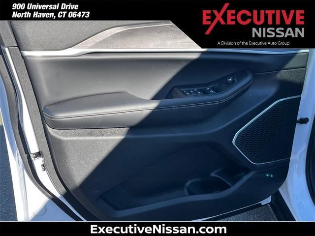 new 2025 Jeep Grand Cherokee car, priced at $48,426