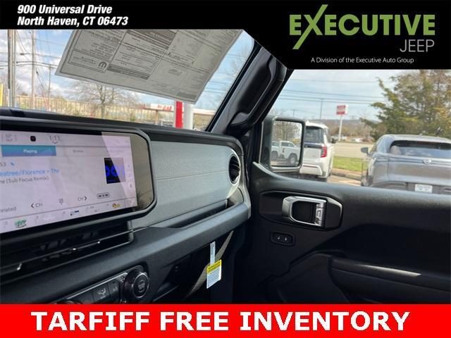 new 2025 Jeep Gladiator car, priced at $46,481