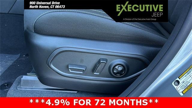 new 2025 Jeep Grand Cherokee car, priced at $39,415