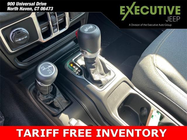 new 2025 Jeep Wrangler car, priced at $45,411