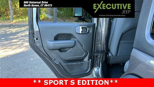 new 2025 Jeep Wrangler car, priced at $53,225