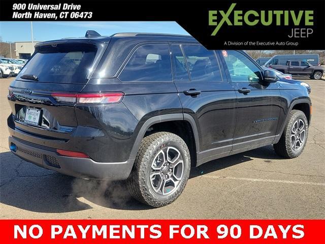 new 2024 Jeep Grand Cherokee 4xe car, priced at $61,999