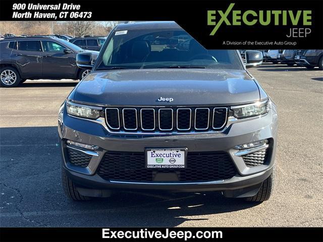 new 2025 Jeep Grand Cherokee car, priced at $45,107