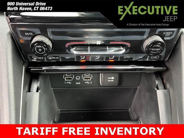 new 2025 Jeep Grand Cherokee car, priced at $35,755