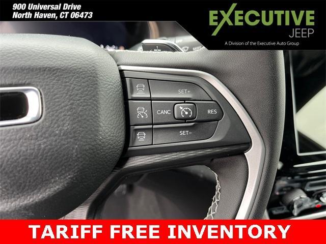 new 2025 Jeep Grand Cherokee car, priced at $35,755