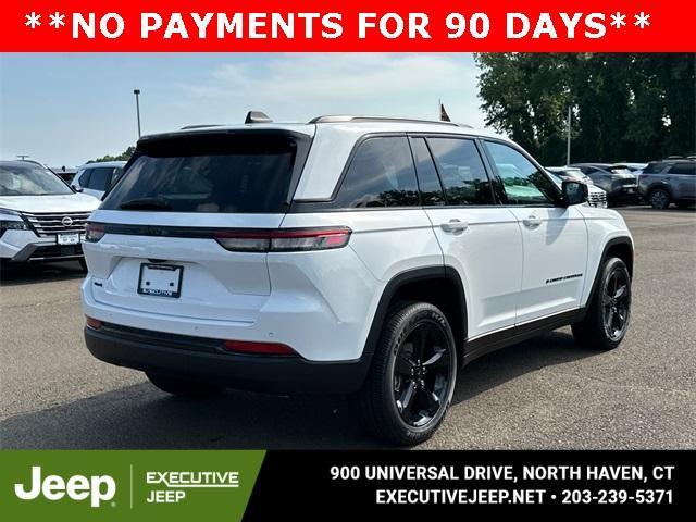 new 2025 Jeep Grand Cherokee car, priced at $45,174