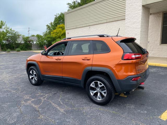 used 2015 Jeep Cherokee car, priced at $10,995