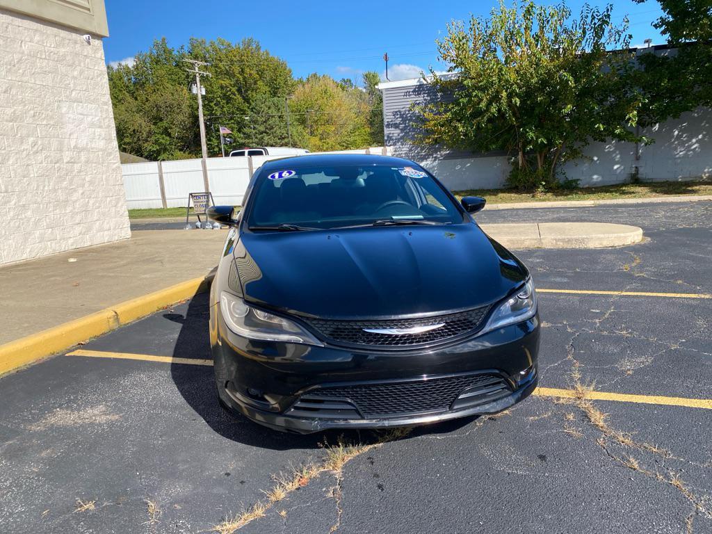 used 2016 Chrysler 200 car, priced at $9,995