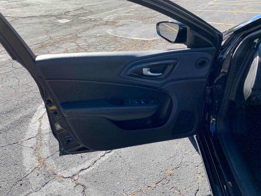 used 2016 Chrysler 200 car, priced at $9,995