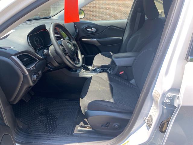used 2019 Jeep Cherokee car, priced at $11,995