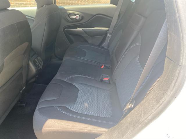 used 2019 Jeep Cherokee car, priced at $11,995