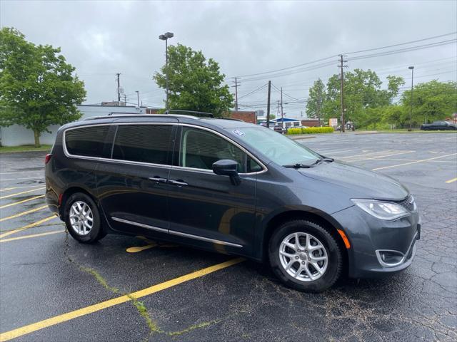 used 2020 Chrysler Pacifica car, priced at $15,995