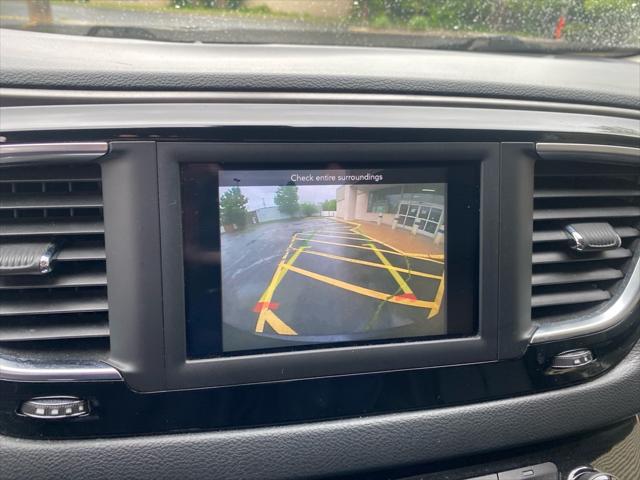 used 2020 Chrysler Pacifica car, priced at $15,995