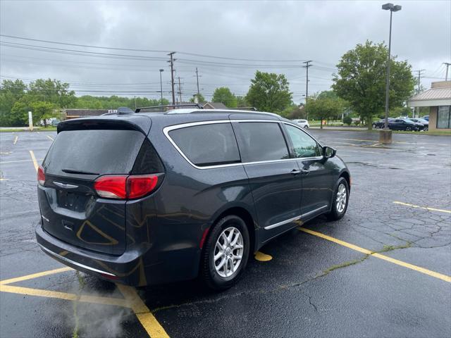 used 2020 Chrysler Pacifica car, priced at $15,995