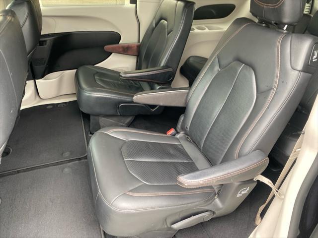 used 2020 Chrysler Pacifica car, priced at $15,995