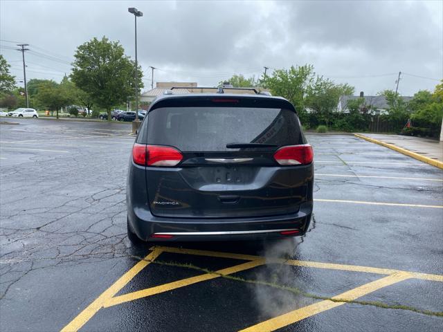 used 2020 Chrysler Pacifica car, priced at $15,995