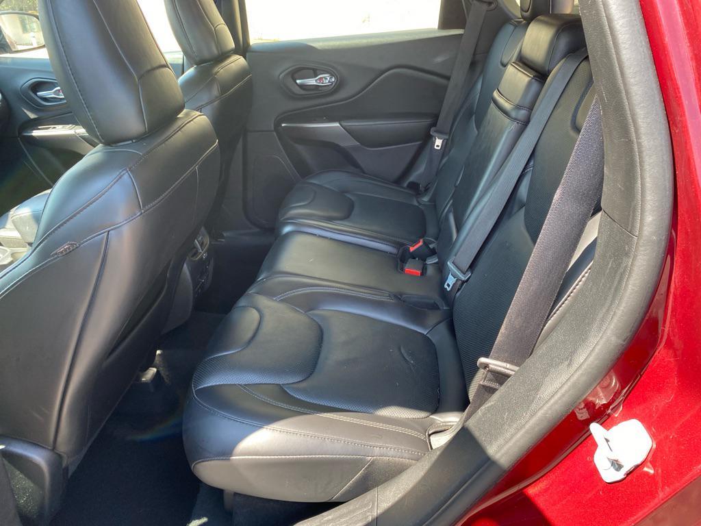 used 2019 Jeep Cherokee car, priced at $13,995