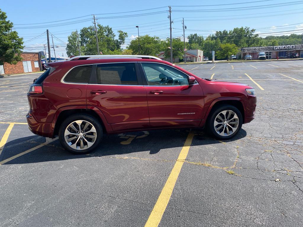 used 2019 Jeep Cherokee car, priced at $13,995