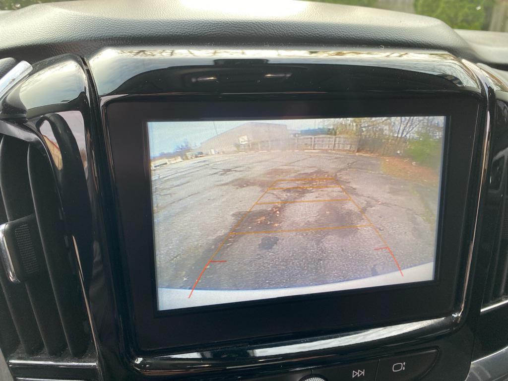 used 2018 Chevrolet Traverse car, priced at $13,995