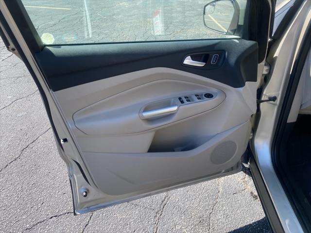 used 2018 Ford Escape car, priced at $10,495