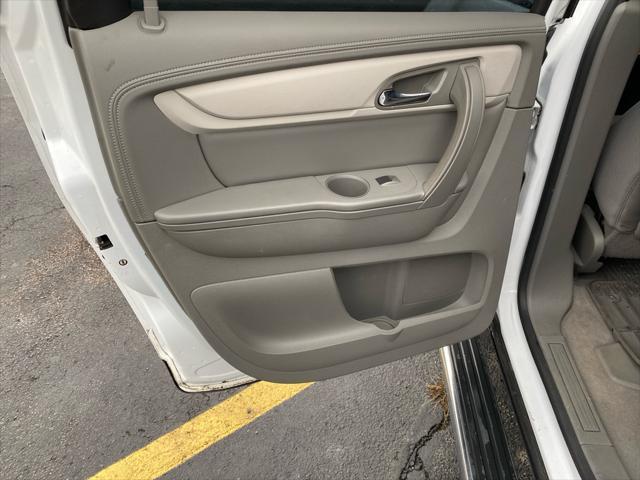 used 2016 Chevrolet Traverse car, priced at $13,495