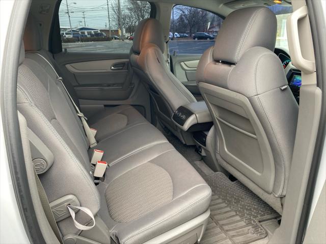 used 2016 Chevrolet Traverse car, priced at $13,495
