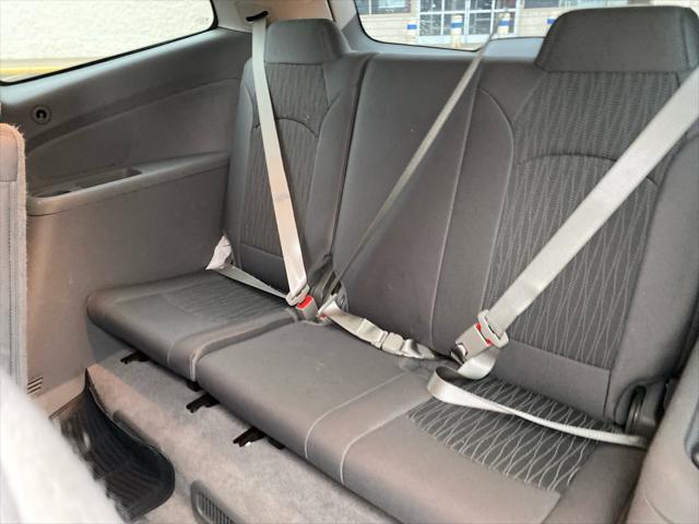 used 2016 Chevrolet Traverse car, priced at $13,495