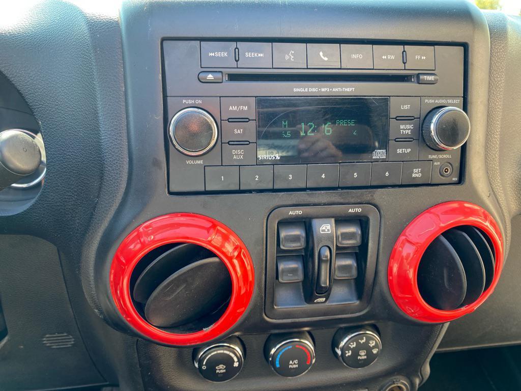 used 2015 Jeep Wrangler Unlimited car, priced at $15,995