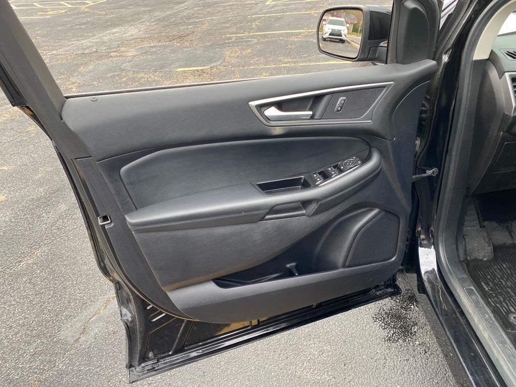 used 2019 Ford Edge car, priced at $13,995