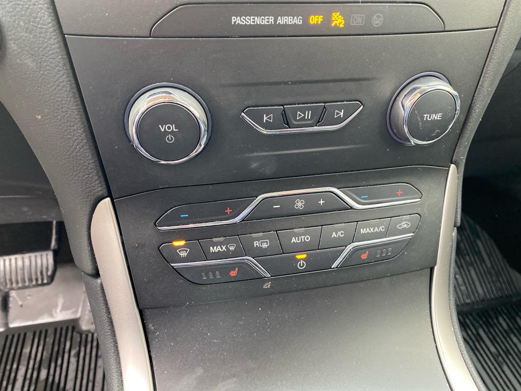 used 2019 Ford Edge car, priced at $13,995