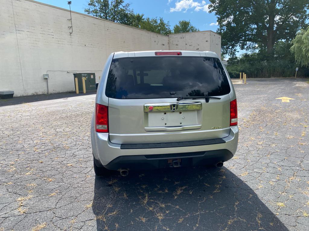 used 2015 Honda Pilot car, priced at $13,995