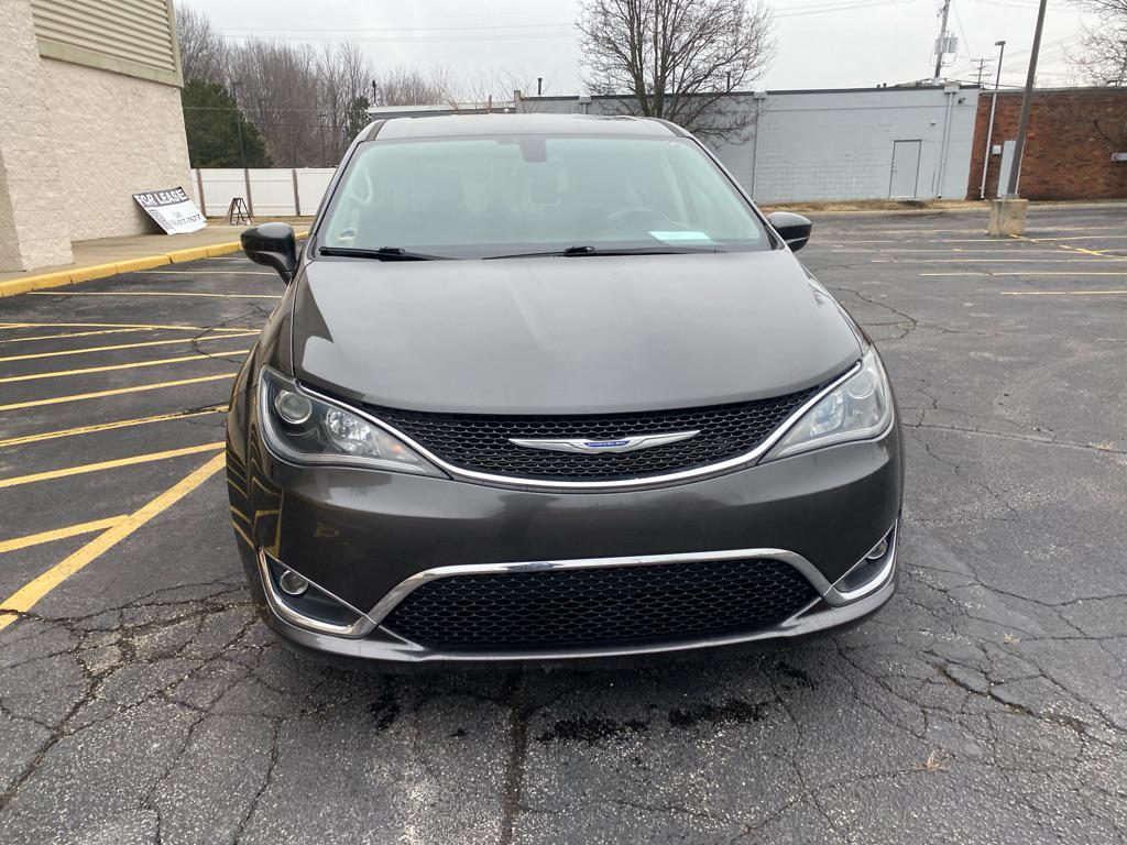 used 2019 Chrysler Pacifica car, priced at $11,995