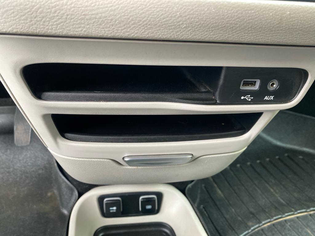 used 2019 Chrysler Pacifica car, priced at $11,995