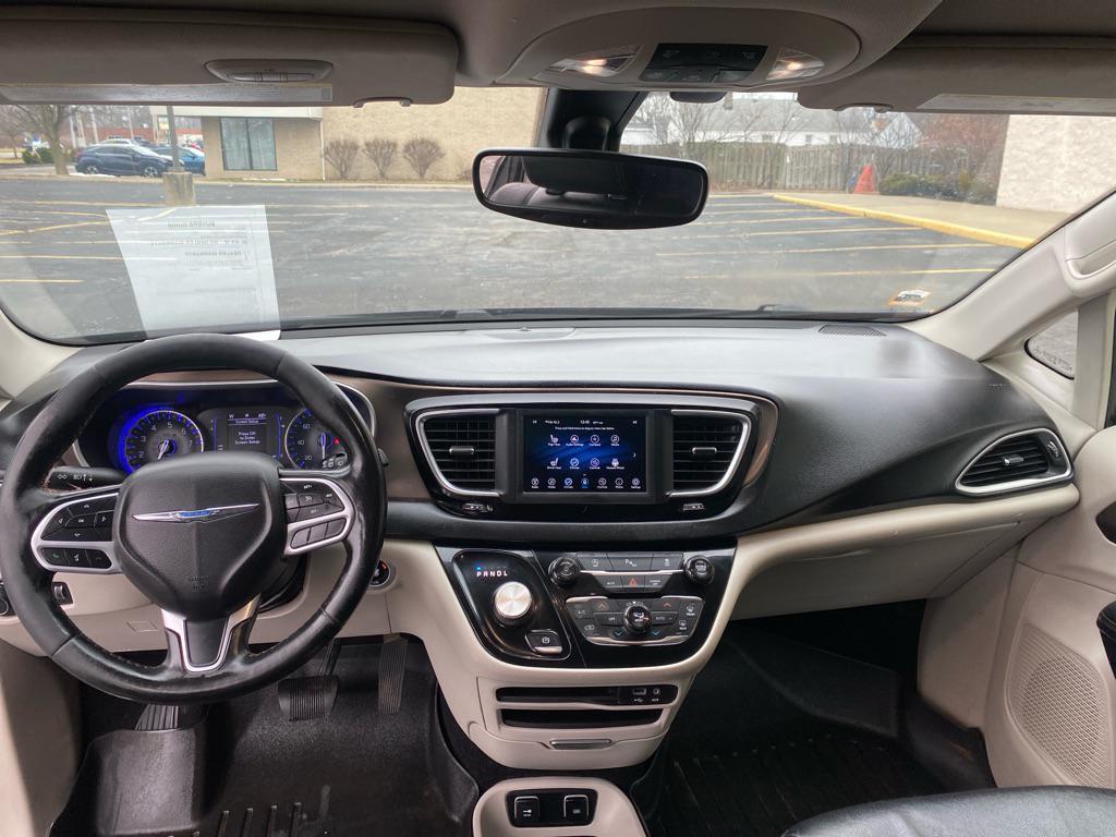 used 2019 Chrysler Pacifica car, priced at $11,995